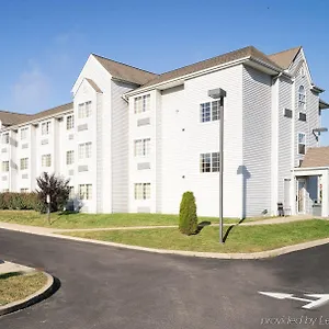 Microtel & By Wyndham Pittsburgh Airport ** Robinson Township (Allegheny County)